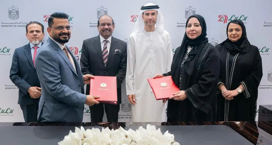 Ministry of Finance and Lulu Hypermarket sign strategic agreement to provide exclusive deals for federal catalogue