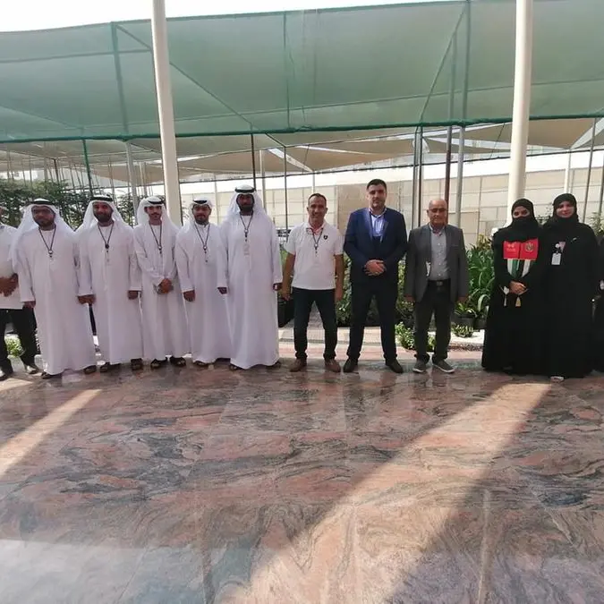 \"غرفة الشارقة\" تختتم برنامج \"ورش العمل الزراعية\" لتعزيز كفاءة الكوادر الفنية في القطاع الزراعي