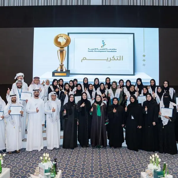 FDF organises graduation ceremony for the ‘Social Responsibility Ambassadors’ and ‘Entrepreneurship Ambassadors’ program participants