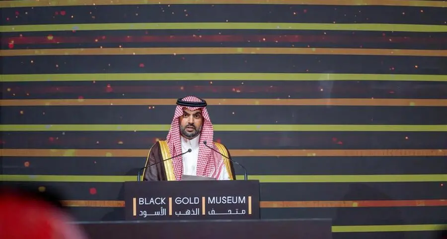 سمو وزير الطاقة وسمو وزير الثقافة يفتتحان متحف الذهب الأسود في الرياض