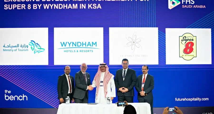 ويندام ولو بارك كونكورد تطلقان مشروع فندق100 “سوبر 8\" في المملكة ضمن شراكة تمتد لعقد كامل