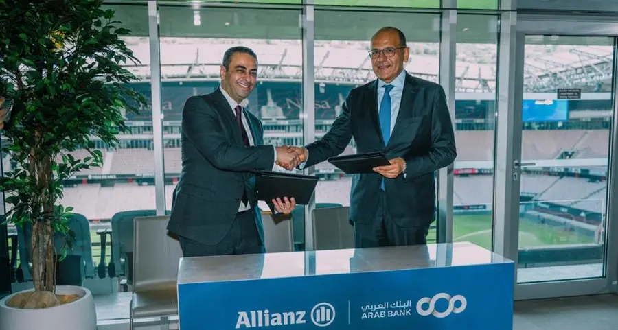 أليانز لتأمينات الحياة - مصر تجدد التعاون مع البنك العربي لمدة 5 سنوات لتقديم خدمات وحلول التأمين البنكي