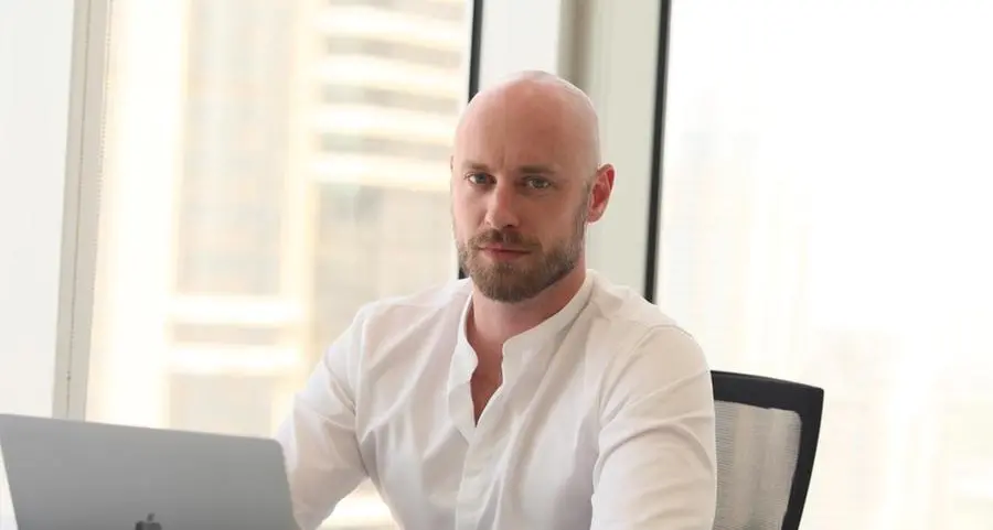 المستثمرون وأصحاب الأعمال في دبي يعززون استثماراتهم في دولة الإمارات