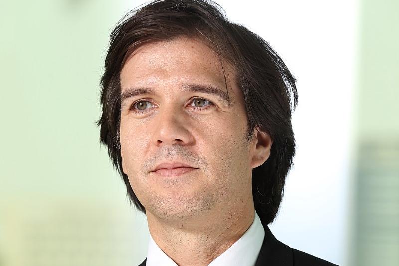 AI Adoption Insights in Deloitte’s 2025 Digital Consumer Trends Report