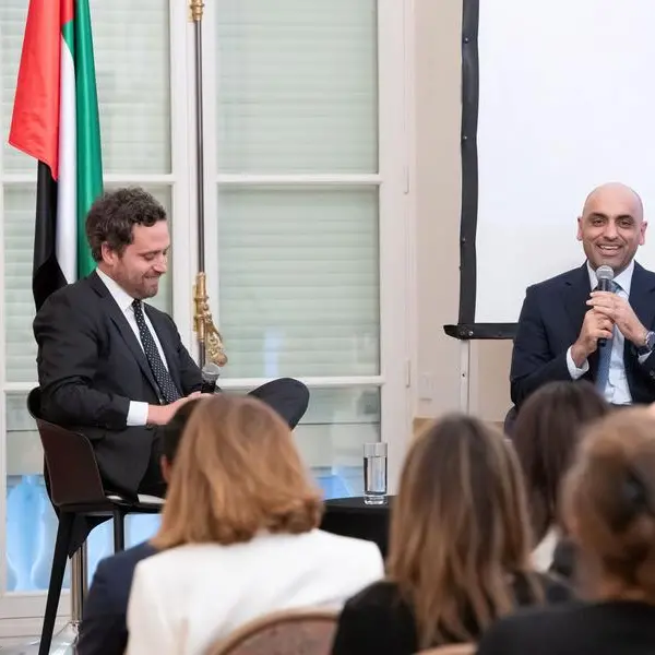 غرف دبي تنظم حواراً مفتوحاً في باريس لتعريف المستثمرين الفرنسيين بفرص الاستثمار الواعدة في دبي