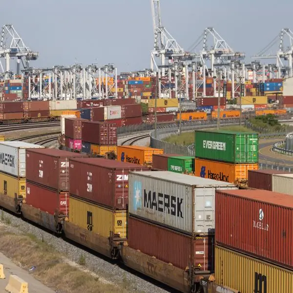 Trump, Starmer hail limited US-UK trade deal, but 10% duties remain
