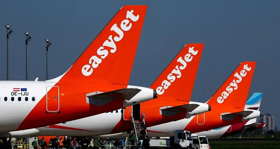 EasyJet backs $7.65bln Apollo bid over Castlelake offer
