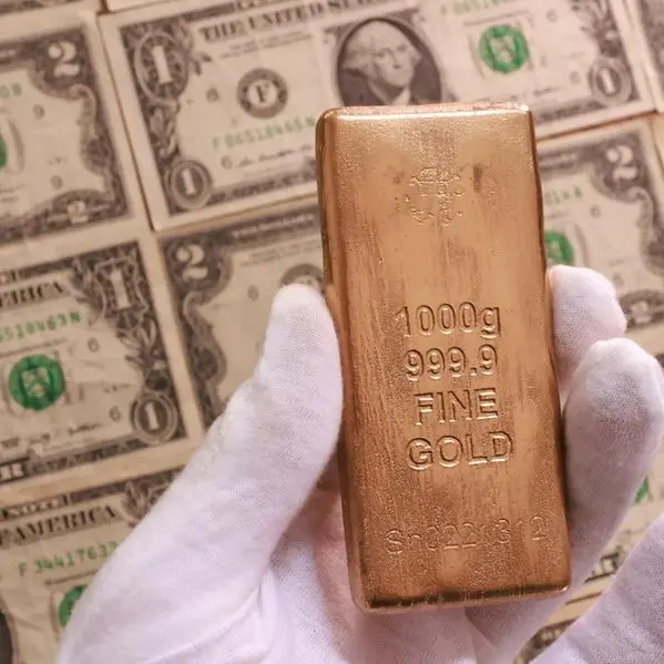 Gold on track for third monthly loss as traders focus on US-Iran ceasefire
