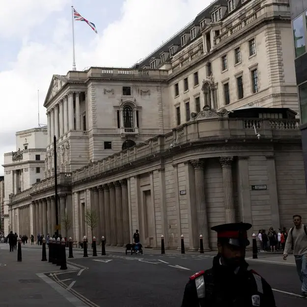 Bank of England to keep rates steady despite slower job market