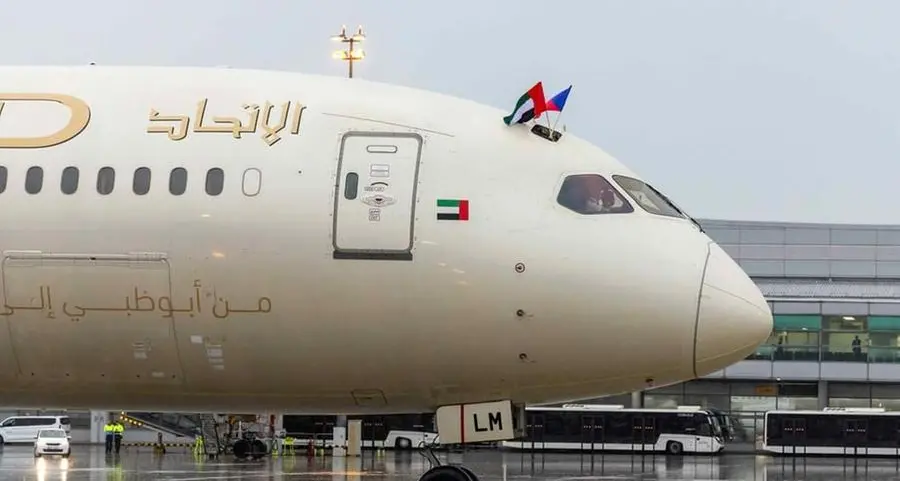 Etihad celebrates first flights to Prague, Warsaw