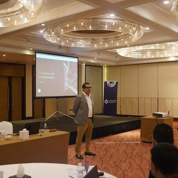 EO Bahrain hosts \"From Zero to Applying AI in Four Hours\" workshop
