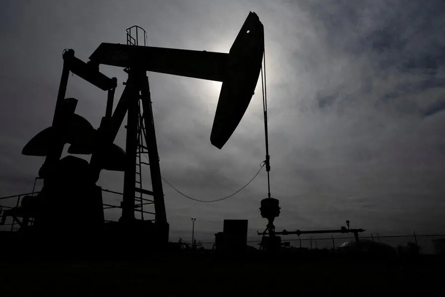 Oil slides nearly 2% as Trump recommends 50% EU tariff