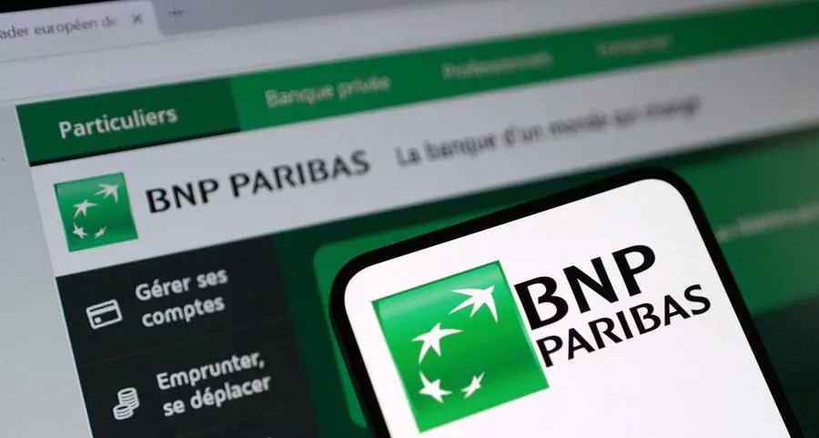 BNP Paribas in exclusive talks to buy Mercedes-Benz's car-leasing unit in $1.2bln deal