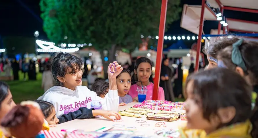 أنشطة مجتمعية متنوعة بأيدي الأطفال والشباب «تنبض بهلها» تختتم أولى محطاتها في العامرة بإقبال تجاوز 22 ألف زائر