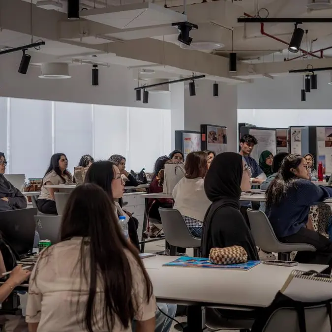 مصلحة الطلاب أولًا: جامعة «دي مونتفورت دبي» تعلن جاهزيتها لعودة الطلاب إلى الحرم الجامعي يوم الاثنين، 27 أبريل