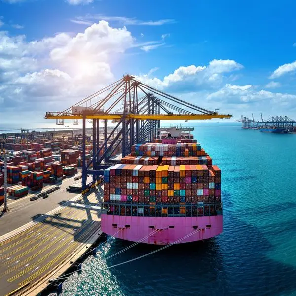 Dubai Ports Authority participates in “Save Our Harbor” environmental awareness campaign