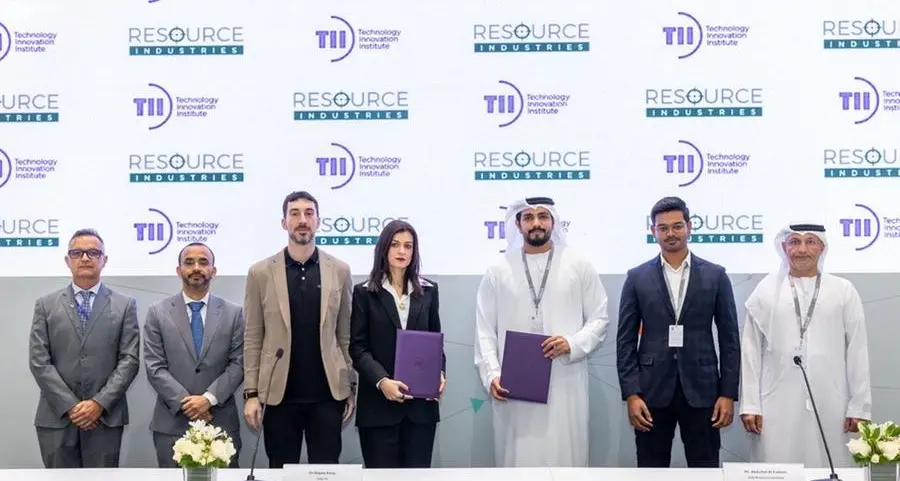 معهد الابتكار التكنولوجي و\" ريسورس للصناعات الدفاعية الاماراتية \" يتعاونان لتطوير الأنظمة الذاتية لدعم القوة الجوية القائمة على الاستخبارات