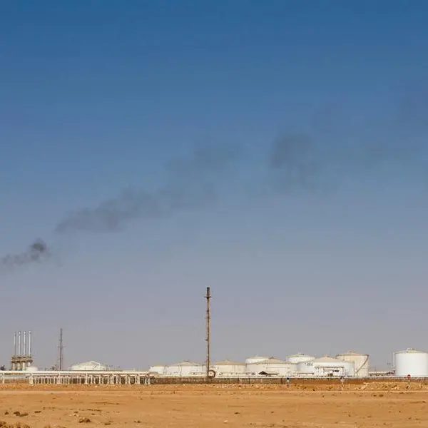 Oman oil price rises $2.84 to reach $75.84 per barrel