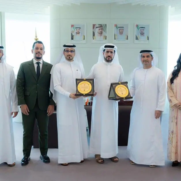 هيئة كهرباء ومياه دبي تفوز بجائزتين عالميتين في الحوكمة من مؤسسة \"كامبريدج آي إف إيه\" في المملكة المتحدة