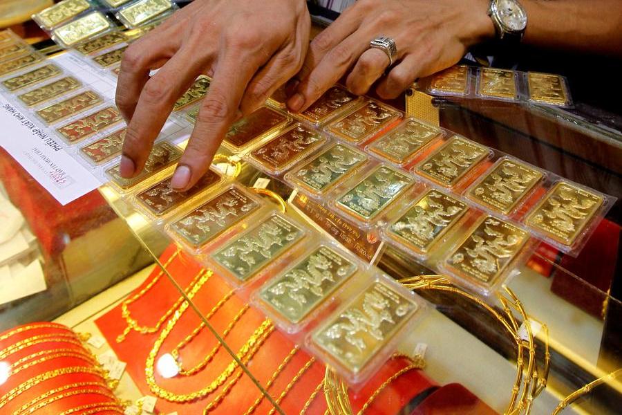 Jordan: Jewellery sector eyes rebound as gold prices drop