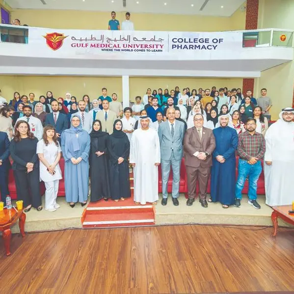 كلية الصيدلة بجامعة الخليج الطبية تحصل على اعترافاً عالمياً في تصنيف \"كيو إس\" العالمي للجامعات حسب التخصص لعام 2026