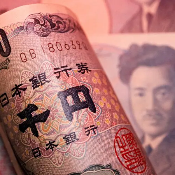Yen stumbles to 40-year low as clock ticks on intervention