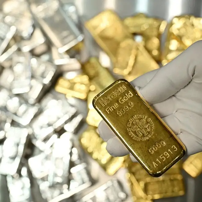 Gold, silver and platinum extend record‑setting rally