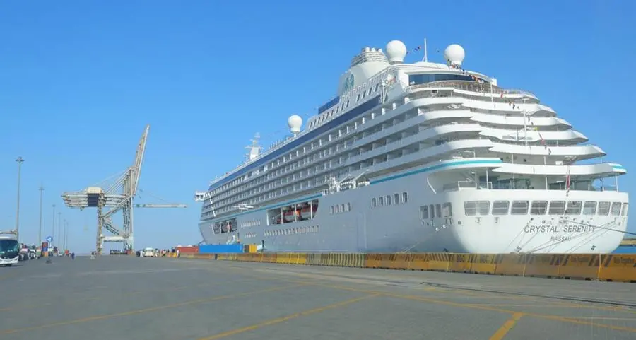 DP World Egypt welcomes Crystal Serenity at Sokhna Port