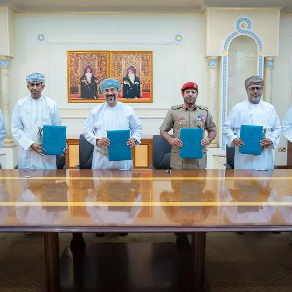 صحار الدولي يدعم الجهود الوطنية عبر شراكات استراتيجية لتمكين المشاريع الشبابية