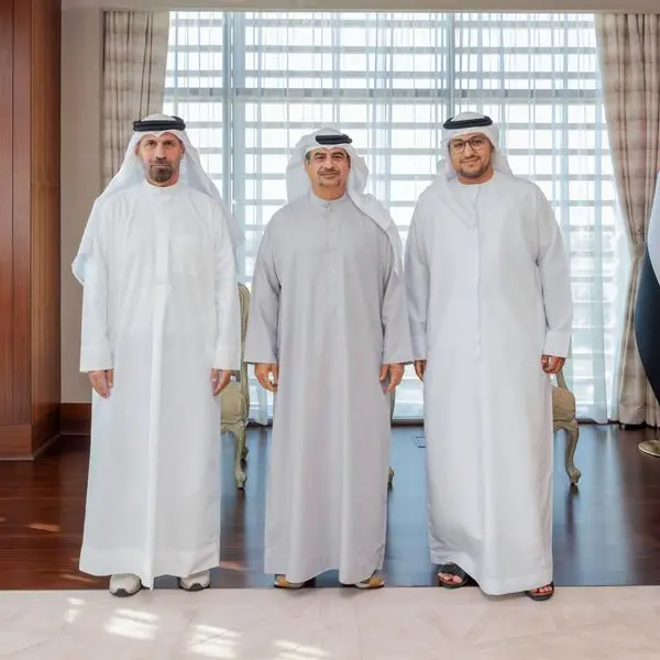 \"قضاء أبوظبي\" تمنح ترخيص كاتب عدل حكومي لدى ديوان الرئاسة