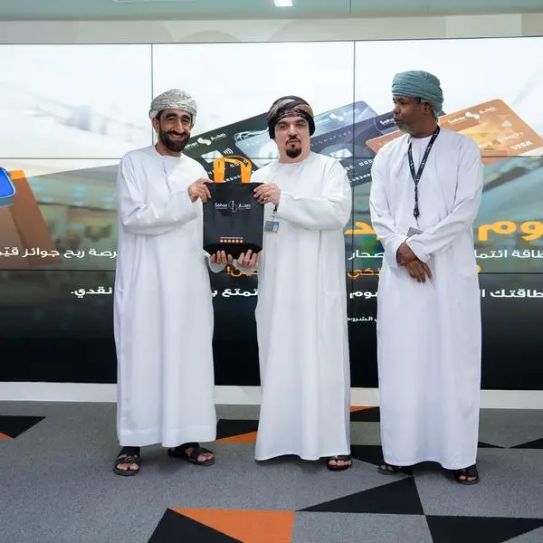 Sohar International and Sohar Islamic reward 40 lucky customers with smart devices in credit card campaign