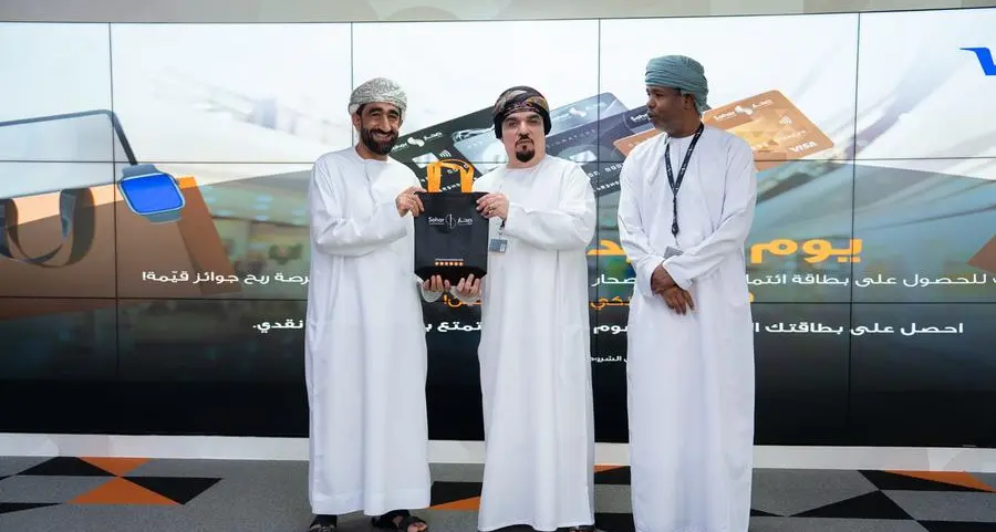 Sohar International and Sohar Islamic reward 40 lucky customers with smart devices in credit card campaign