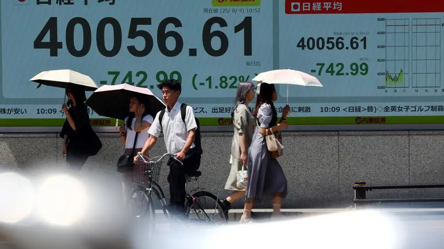 Asian shares rise, dollar defensive after mild inflation data