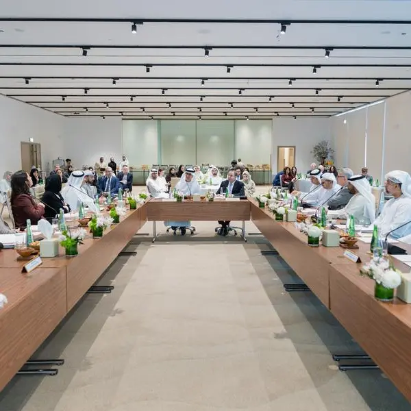 أبوظبي وجامعة نيويورك أبوظبي مجموعة العلوم السلوكية تنظم طاولة مستديرة لمناقشة الاستهلاك المستدام