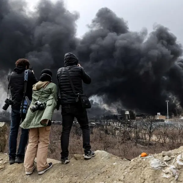 Iran's foreign ministry dismisses idea of talks while country is under attack, SNN reports