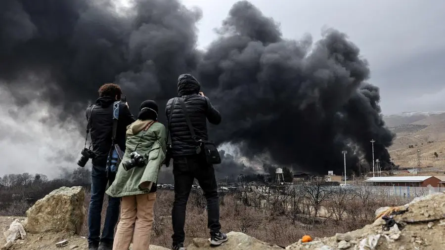 Iran's foreign ministry dismisses idea of talks while country is under attack, SNN reports