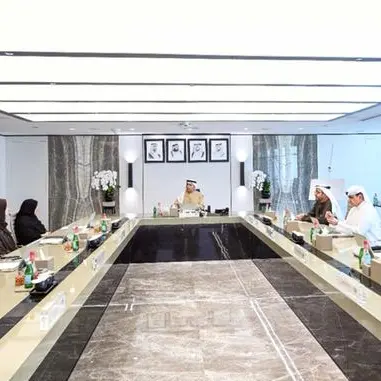 مجلس أمناء جامعة حمدان بن محمد الذكية يستعرض التقدم الاستراتيجي ويعزز مسارات الذكاء الاصطناعي