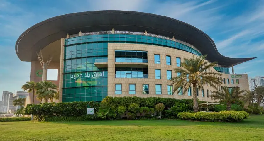 KFH celebrates the graduation of 15 employees from the Credit Academy programme