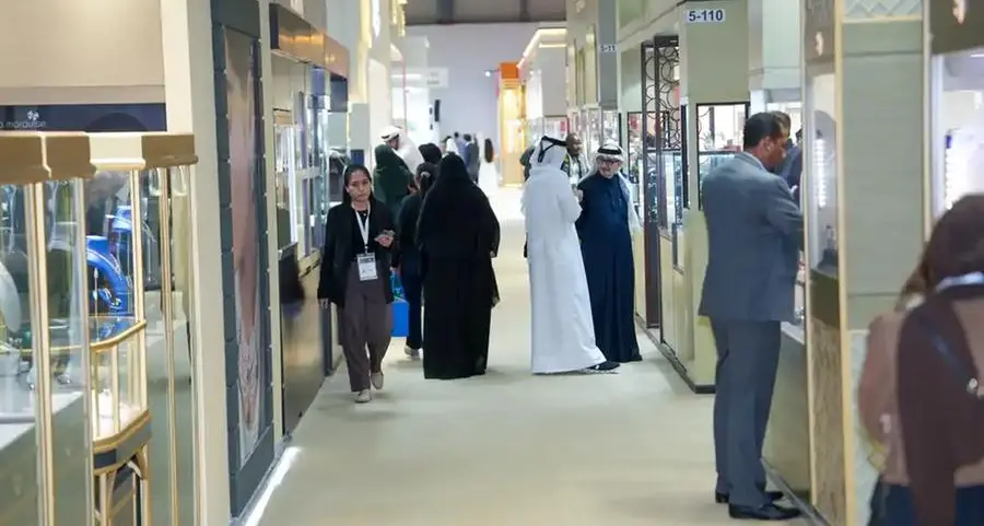 Jewels of Emirates Show dazzles visitors with luxury designs and Italy’s largest participation of 36 exhibitors