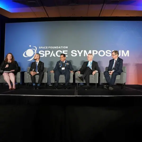 الإمارات تستعرض مشاريعها الفضائية الاستراتيجية في مؤتمر الفضاء الدولي