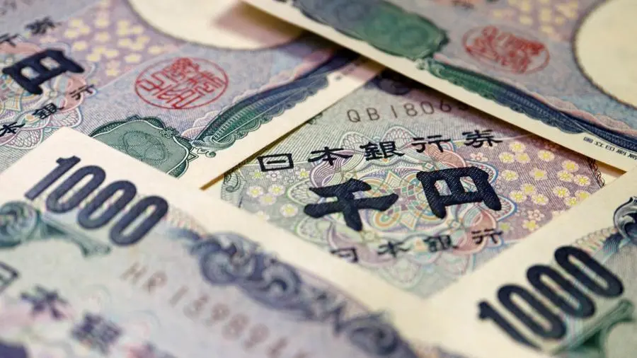 Japan's super-long bonds fall ahead of 30-year debt auction