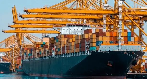 Dubai maintains steady supply of provisions and fuel to vessels at ports