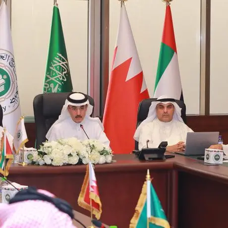 انطلاق ورشة عمل خليجية لبحث خيارات الربط المائي بين دول مجلس التعاون بجامعة الخليج العربي لتعزيز الأمن المائي الخليجي