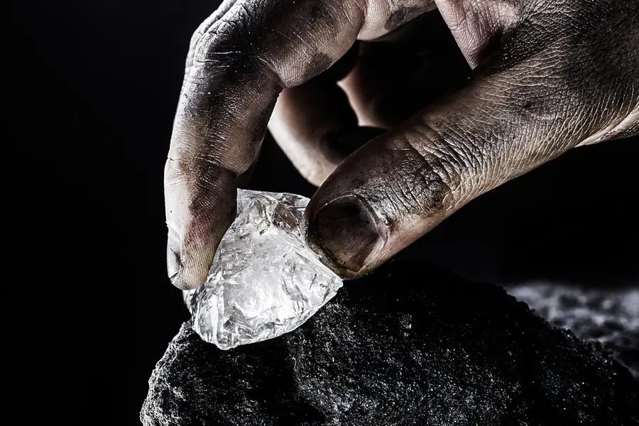 Omani fund replaces Russia's Alrosa in Angolan diamond miner Catoca