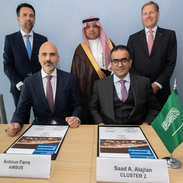Cluster 2 signs an agreement to advance smart airport operations in Saudi Arabia