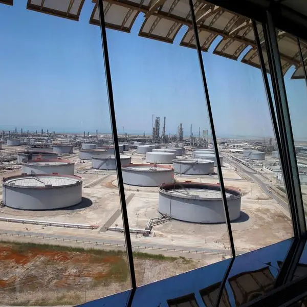 Saudi's refining boom helps it weather oil price war: Bousso