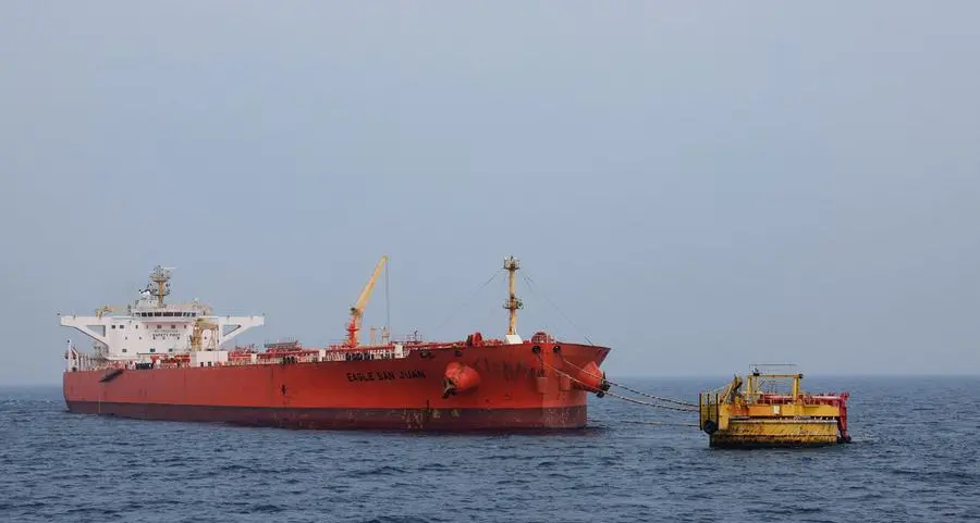 Oil down 1% after report says Trump open to ending campaign against Iran