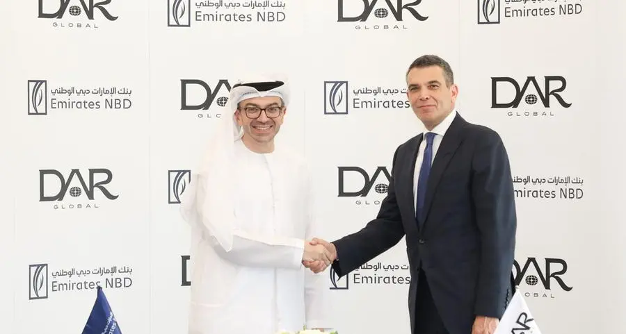بنك الإمارات دبي الوطني ينفذ تسهيلات قرض مشترك بقيمة 250 مليون دولار أمريكي لصالح \"دار جلوبال\"
