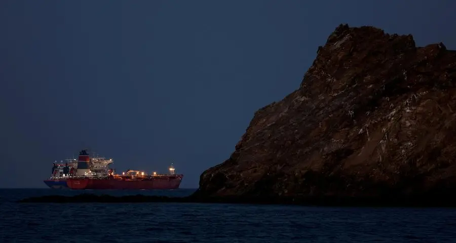 Oil up over 1% as Mideast uncertainty keeps market jittery