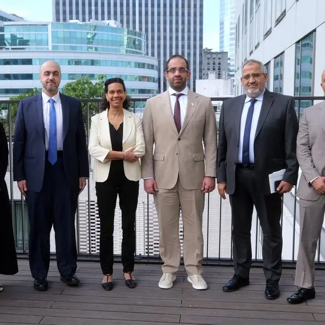 وفد حكومي من أبوظبي يختتم زيارة رسمية لفرنسا بعد مشاركته في القمة العالمية للمياه وتعزيز التعاون الدولي في قطاع المياه